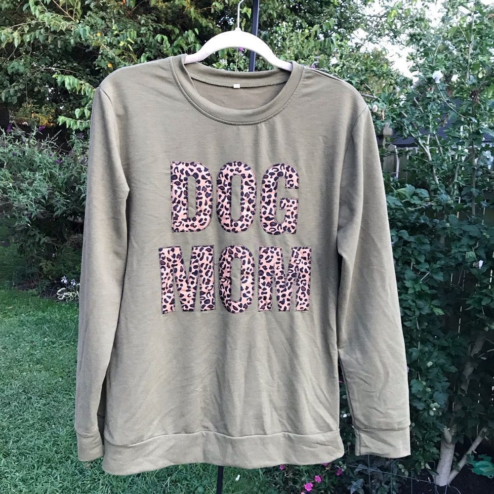 Dog Mom Sweatshirt